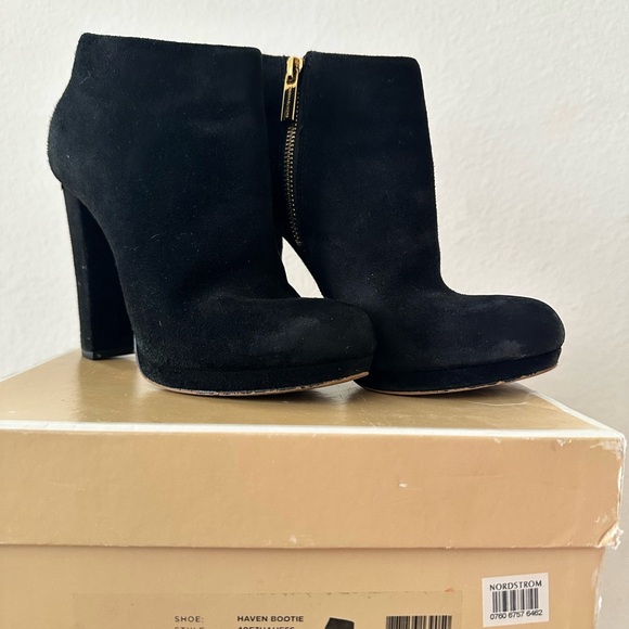 MICHAEL Michael Kors Black Suede Ankle Booties with Gold Zipper - Picture 1 of 4